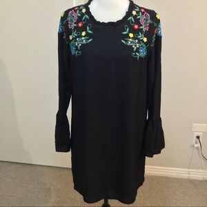 Zara black shift w/ floral embroidery
